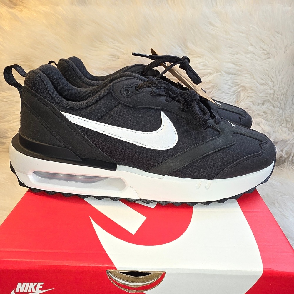 Nike Air Max Dawn Sneakers – Women's Size 8.5 — Black/Summit White
